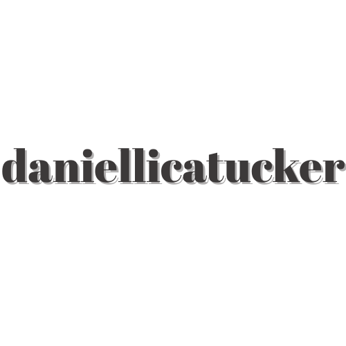 Daniellicatucker Store